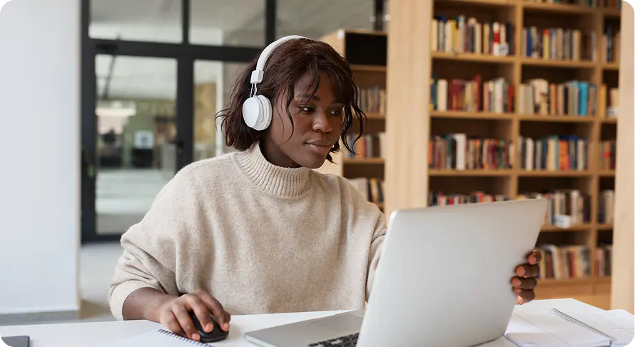Language lab in school